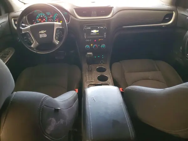 1GNKRGKD8HJ192840 2017 CHEVROLET TRAVERSE - Image 8