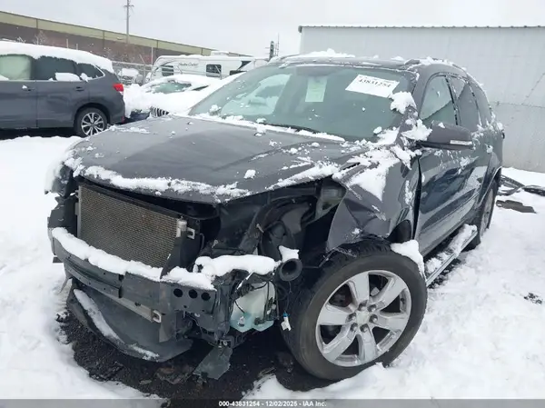 1GNKRGKD8HJ199478 2017 CHEVROLET TRAVERSE - Image 2