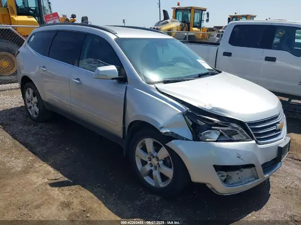 1GNKRGKD8HJ211662 2017 CHEVROLET TRAVERSE - Image 1