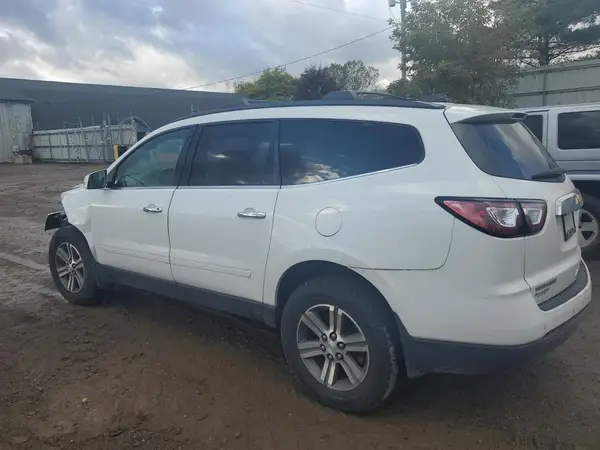 1GNKRGKD8HJ227215 2017 CHEVROLET TRAVERSE - Image 2
