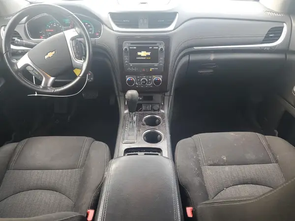1GNKRGKD8HJ227215 2017 CHEVROLET TRAVERSE - Image 8