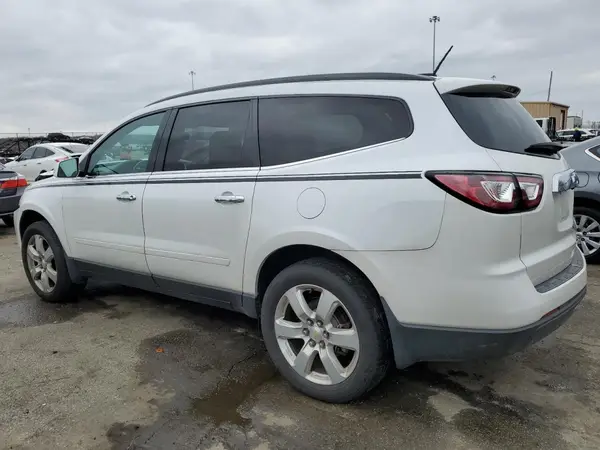 1GNKRGKD8HJ239770 2017 CHEVROLET TRAVERSE - Image 2