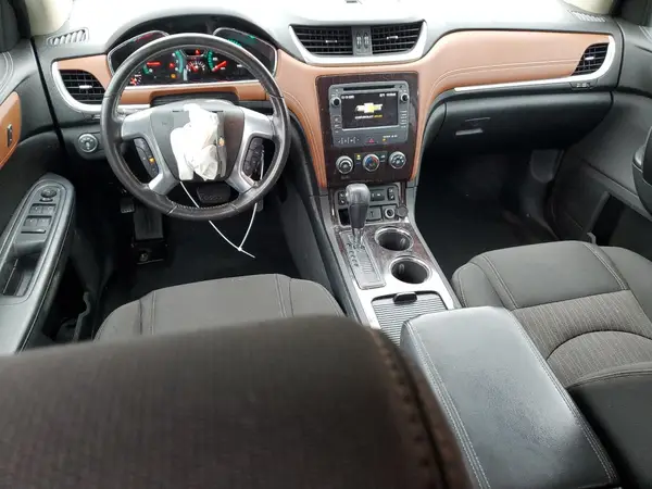 1GNKRGKD8HJ239770 2017 CHEVROLET TRAVERSE - Image 8