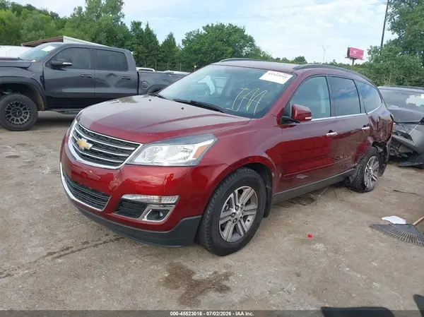 1GNKRGKD8HJ252549 2017 CHEVROLET TRAVERSE - Image 2