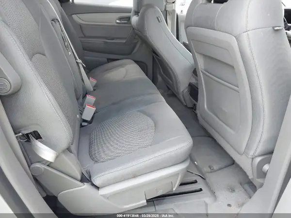 1GNKRGKD8HJ295773 2017 CHEVROLET TRAVERSE - Image 8