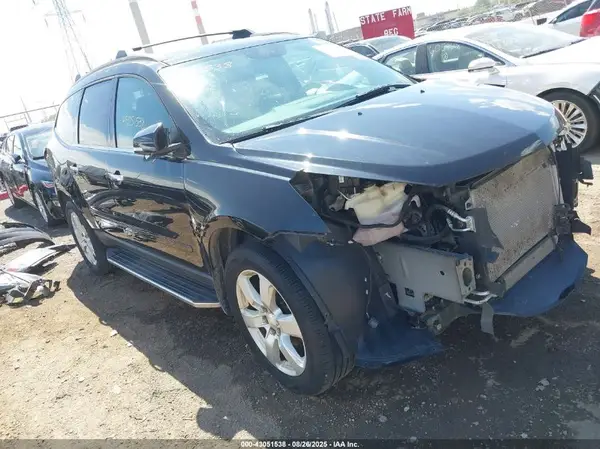1GNKRGKD8HJ315021 2017 CHEVROLET TRAVERSE - Image 1
