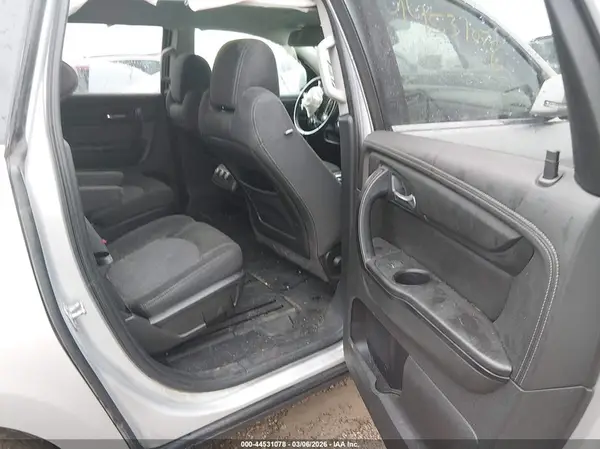 1GNKRGKD8HJ320798 2017 CHEVROLET TRAVERSE - Image 8