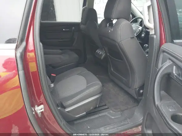 1GNKRGKD8HJ329128 2017 CHEVROLET TRAVERSE - Image 8