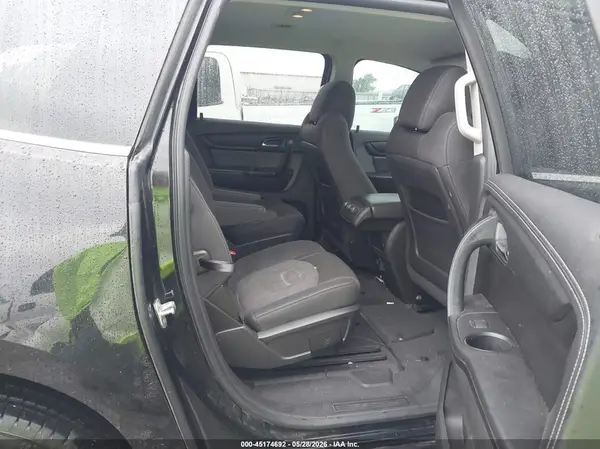 1GNKRGKD8HJ351257 2017 CHEVROLET TRAVERSE - Image 8