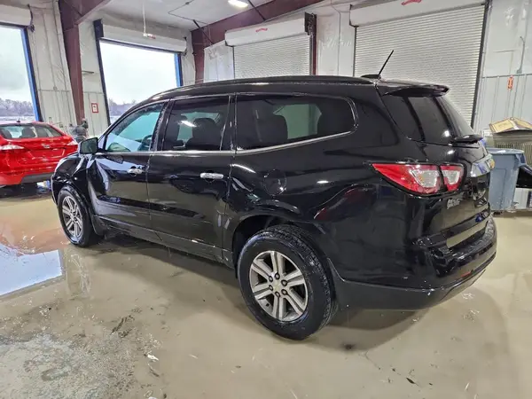 1GNKRGKD9GJ136940 2016 CHEVROLET TRAVERSE - Image 2