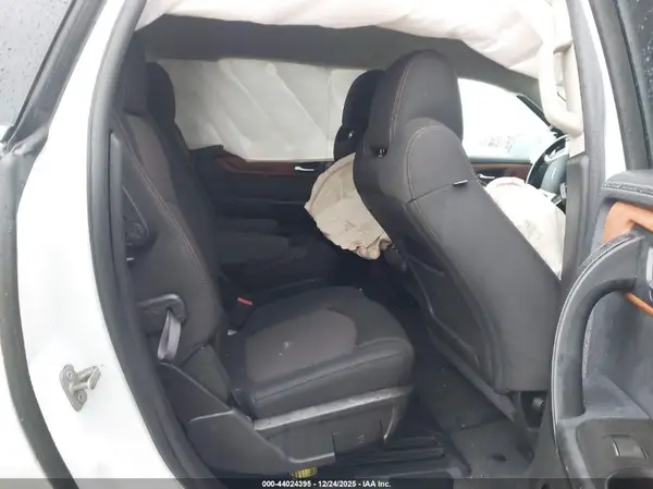 1GNKRGKD9GJ248377 2016 CHEVROLET TRAVERSE - Image 8