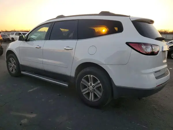 1GNKRGKD9HJ152511 2017 CHEVROLET TRAVERSE - Image 2