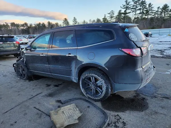 1GNKRGKD9HJ167705 2017 CHEVROLET TRAVERSE - Image 2