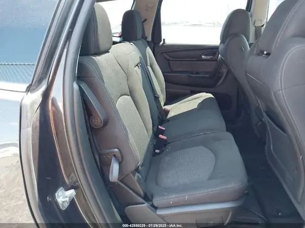 1GNKRGKD9HJ178137 2017 CHEVROLET TRAVERSE - Image 8