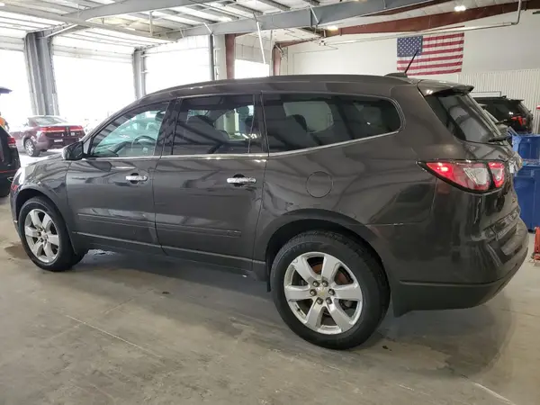 1GNKRGKD9HJ192264 2017 CHEVROLET TRAVERSE - Image 2
