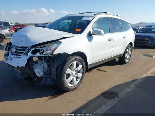 1GNKRGKD9HJ199487 2017 CHEVROLET TRAVERSE - Image 2