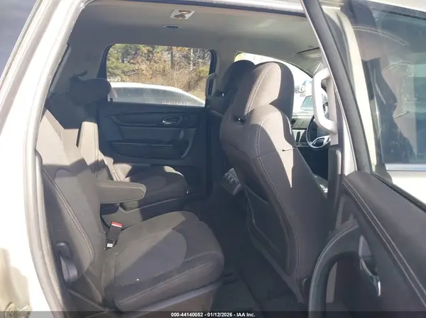 1GNKRGKD9HJ223982 2017 CHEVROLET TRAVERSE - Image 8
