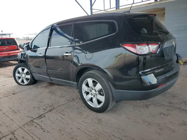 1GNKRGKD9HJ231581 2017 CHEVROLET TRAVERSE - Image 2