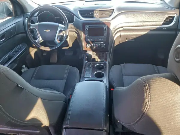 1GNKRGKD9HJ250986 2017 CHEVROLET TRAVERSE - Image 8