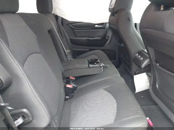 1GNKRGKD9HJ262832 2017 CHEVROLET TRAVERSE - Image 8