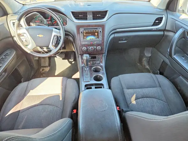 1GNKRGKD9HJ266864 2017 CHEVROLET TRAVERSE - Image 8