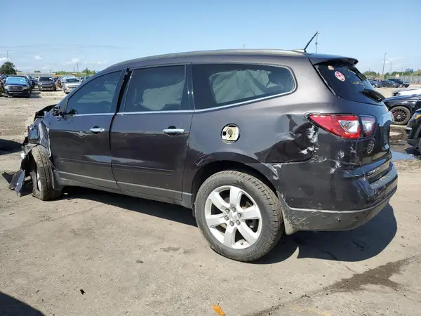 1GNKRGKD9HJ267173 2017 CHEVROLET TRAVERSE - Image 2