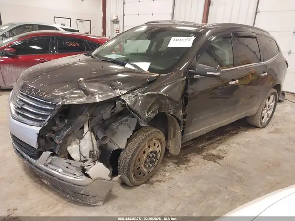 1GNKRGKD9HJ293496 2017 CHEVROLET TRAVERSE - Image 2