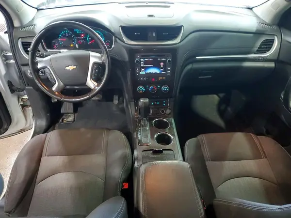1GNKRGKD9HJ304710 2017 CHEVROLET TRAVERSE - Image 8