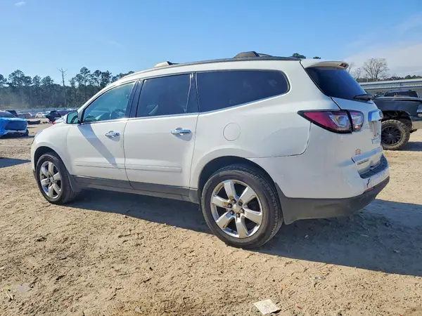 1GNKRGKD9HJ313794 2017 CHEVROLET TRAVERSE - Image 2