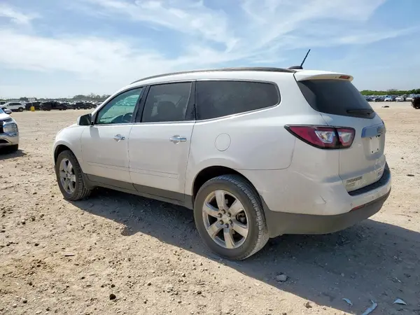 1GNKRGKD9HJ352711 2017 CHEVROLET TRAVERSE - Image 2