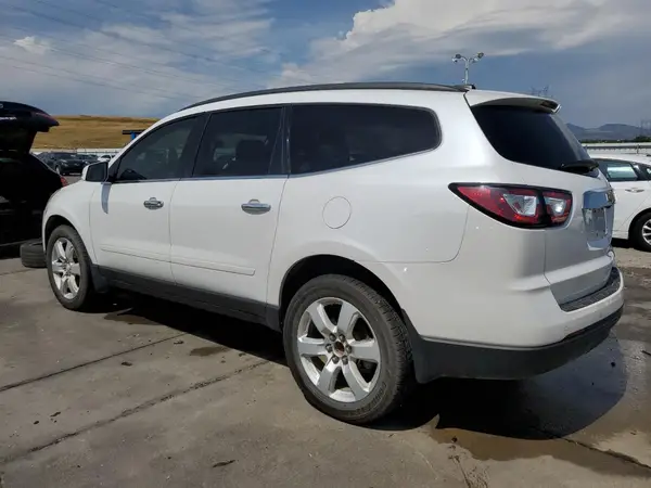 1GNKRGKDXGJ240840 2016 CHEVROLET TRAVERSE - Image 2