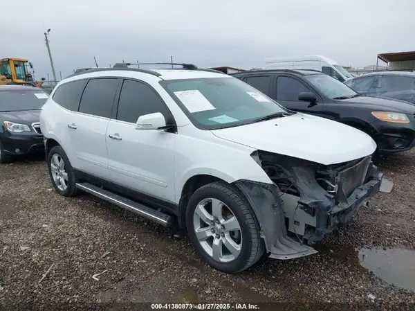 1GNKRGKDXHJ109764 2017 CHEVROLET TRAVERSE - Image 1