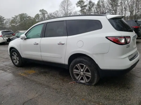 1GNKRGKDXHJ134065 2017 CHEVROLET TRAVERSE - Image 2