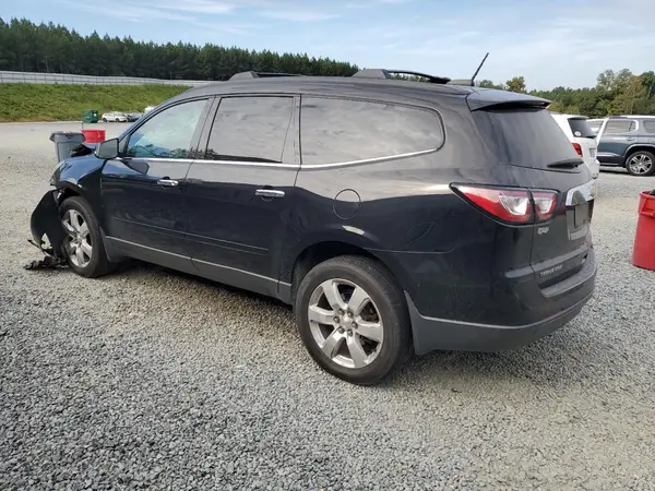 1GNKRGKDXHJ155918 2017 CHEVROLET TRAVERSE - Image 2
