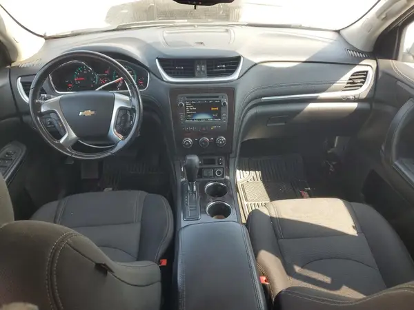 1GNKRGKDXHJ173657 2017 CHEVROLET TRAVERSE - Image 8