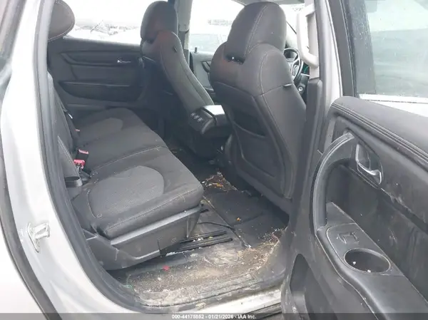 1GNKRGKDXHJ180477 2017 CHEVROLET TRAVERSE - Image 8