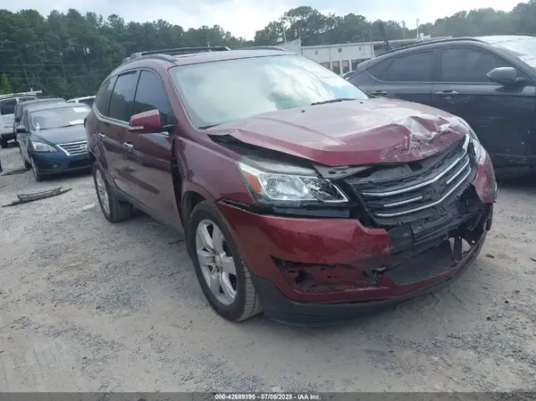 1GNKRGKDXHJ195836 2017 CHEVROLET TRAVERSE - Image 1