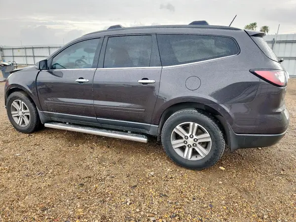 1GNKRGKDXHJ230388 2017 CHEVROLET TRAVERSE - Image 2