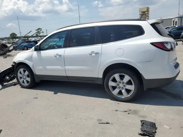 1GNKRGKDXHJ245540 2017 CHEVROLET TRAVERSE - Image 2