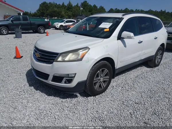 1GNKRGKDXHJ279056 2017 CHEVROLET TRAVERSE - Image 2