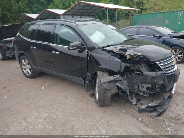 1GNKRGKDXHJ302075 2017 CHEVROLET TRAVERSE - Image 1