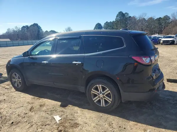 1GNKRGKDXHJ304828 2017 CHEVROLET TRAVERSE - Image 2