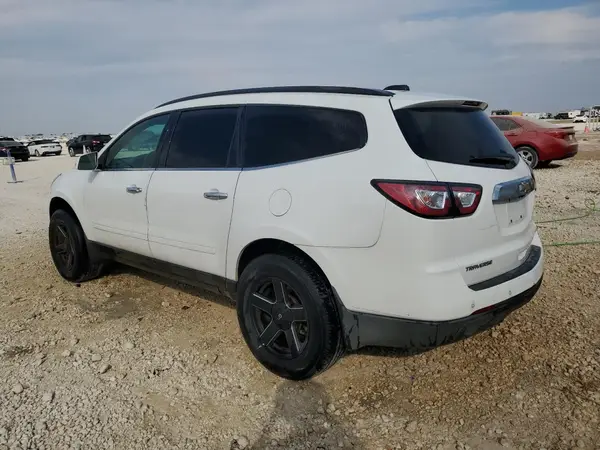 1GNKRGKDXHJ307793 2017 CHEVROLET TRAVERSE - Image 2