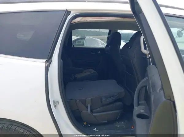 1GNKRGKDXHJ342219 2017 CHEVROLET TRAVERSE - Image 8