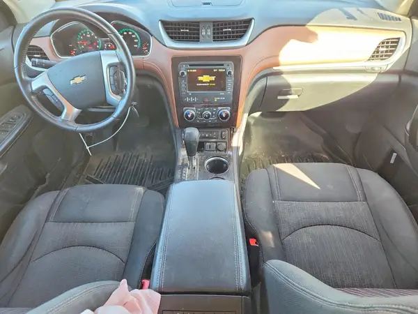 1GNKRHKD0GJ107879 2016 CHEVROLET TRAVERSE - Image 8