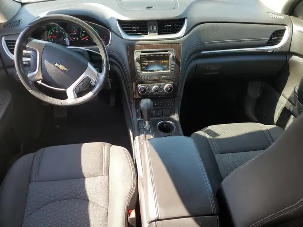 1GNKRHKD0GJ117862 2016 CHEVROLET TRAVERSE - Image 8
