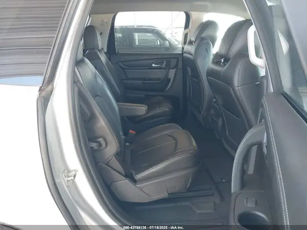 1GNKRHKD0GJ299840 2016 CHEVROLET TRAVERSE - Image 8