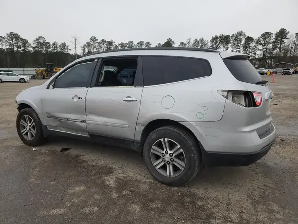 1GNKRHKD0GJ305894 2016 CHEVROLET TRAVERSE - Image 2