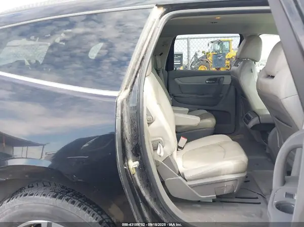 1GNKRHKD0GJ335039 2016 CHEVROLET TRAVERSE - Image 8
