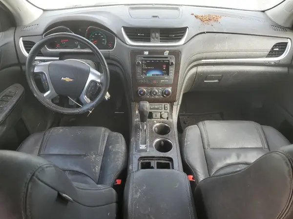 1GNKRHKD0HJ100853 2017 CHEVROLET TRAVERSE - Image 8